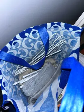 rideaux voilage courts avec les tringles