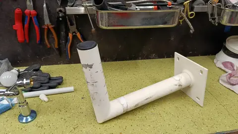 pied antenne parabolique