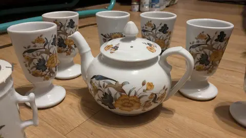 théière /cafetière + 6 mazagrans