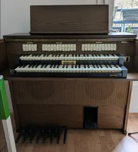 Orgue Eminent Omegan 7500 2 claviers + pédalier