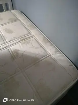 donne sommier + matelas 1,5 pers