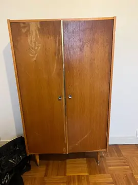 Armoire année 70 à donner