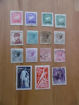 Timbres Monaco LOT 1