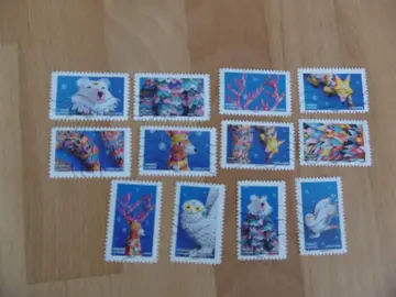 Série 12 timbres Mon fantastique carnet de timbres 2019
