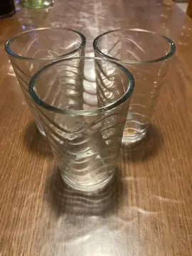 donne 3 verres de table