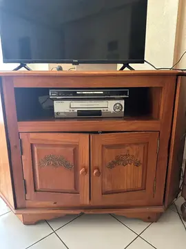Meuble télé en bois