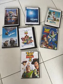 lot dvd Disney enregistrés maison