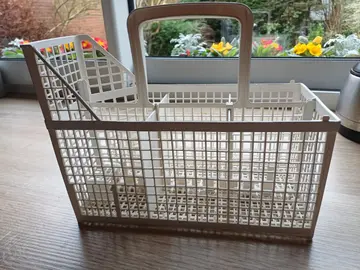 panier couvert lave vaisselle