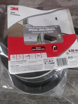 Joint très épais (type porte de garage)