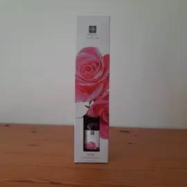 Diffuseur de parfum à bâtonnets