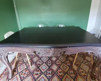 table bois provenance antiquaire