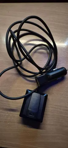 Chargeur allume cigare USB 4 prise USB