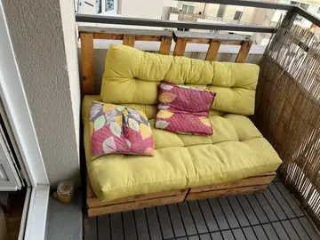 Canapé d'extérieur en palettes