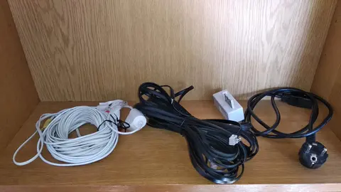 Lot câbles informatiques et adaptateur