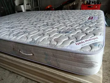 sommier et matelas 140