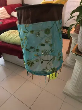 Lustre en tissu, transparent, pantacourt, camaïeu, Jessy noir, taille 38 tout en excellent état