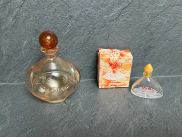 bouteille parfum vide pour collectionneurs