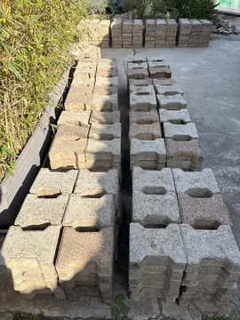 pavés autobloquants