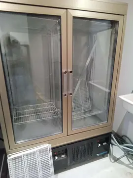 Armoire frigo boulangerie