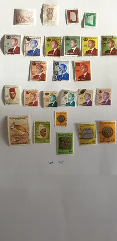 Lot timbres Algérie et Maroc