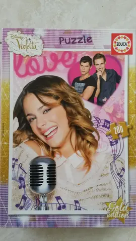 puzzle violetta 200 pièces complet