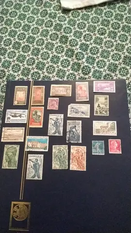 donne timbres collonnie française 1lot part envoie