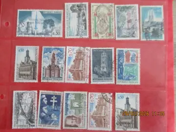 15 timbres oblitérés France 1966-67