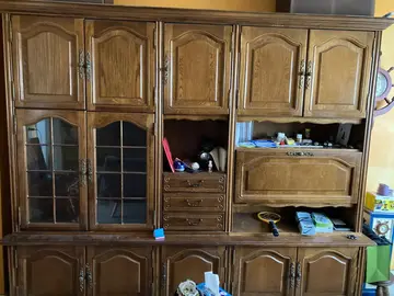 buffet se démonte en plusieurs parties