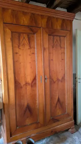 armoire bois massif