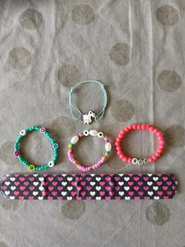 Lot de bracelets enfants