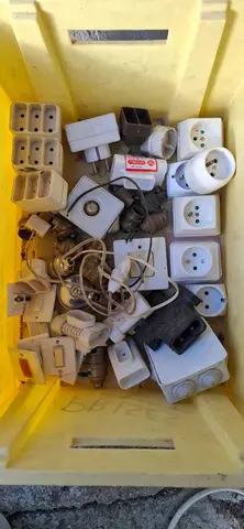 différentes pièces électrique