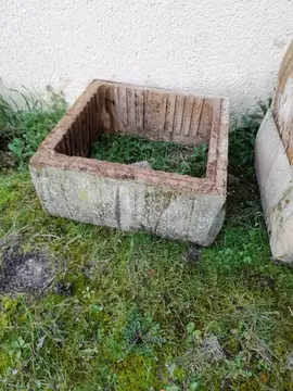 pilier clôture béton