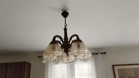 URGENT : LUSTRE SALON SEJOUR