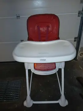 chaise haute omega de bébé confort