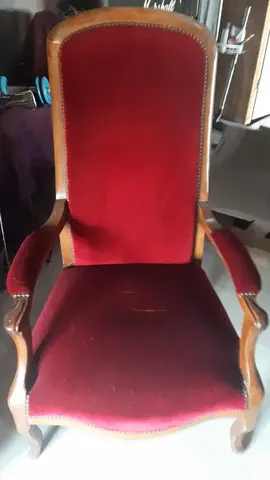 Fauteuil type Voltaire