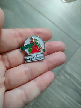 un pin's Euro Disney