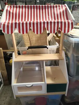 Jeu bois enfant vendeuse