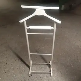 Porte vêtement - Valet de chambre en bois