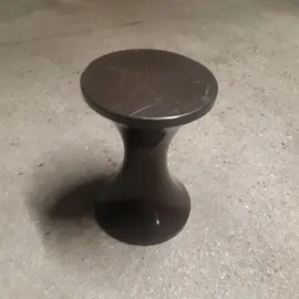 Tabouret en plastique