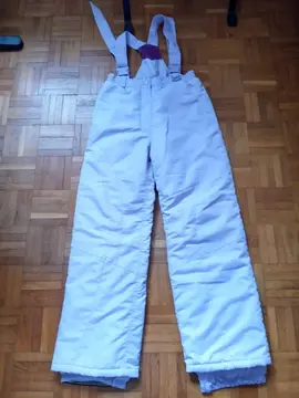 pantalon de ski neuf Tex pour fille Taille 12 ans de couleur mauve