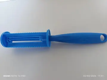 support pour brosse à vêtements Ikea