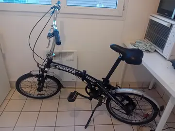 Vélo pliant pour pièces (cadre fissuré)
