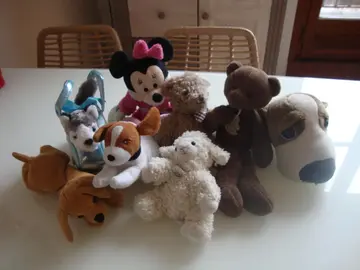 Lot de peeluches
