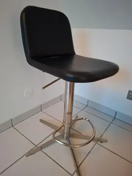 chaise de cuisine pivotante et réglable en hauteur