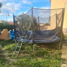 Trampoline de jardin pour enfants