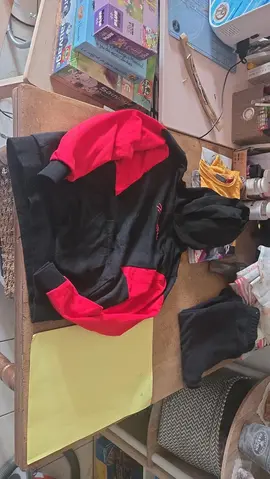 sweat léger 10)12ans