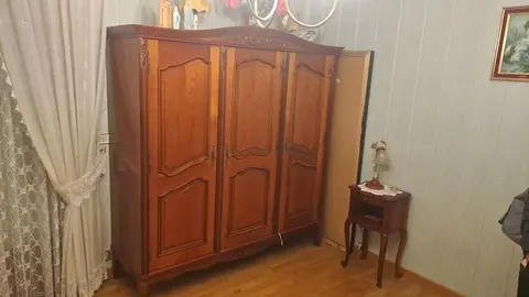 armoire de chambre