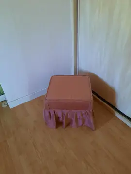 pouf de chambre