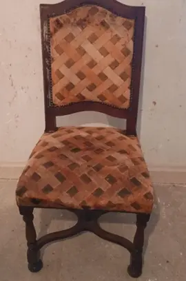 chaise assise a retaper