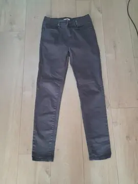 Jean Cache-Cache gris T 38